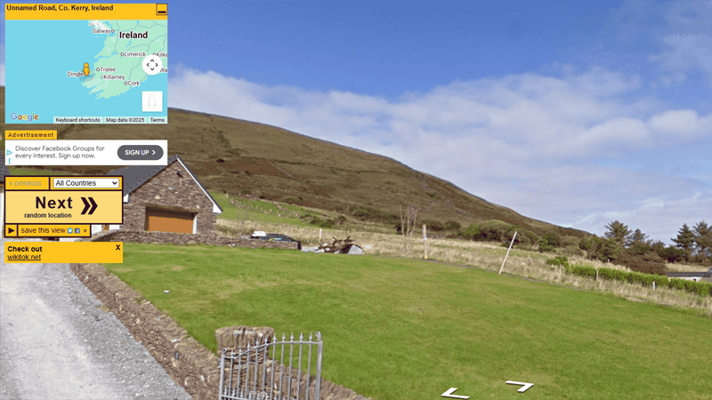 Screenshot of Random Street View